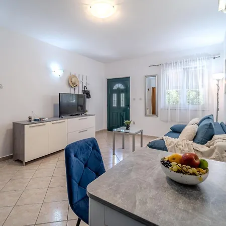 Apartment Milna - With Swimming Pool & Amazing Seaviews, Above Bijaka Beach Exteriér fotografie